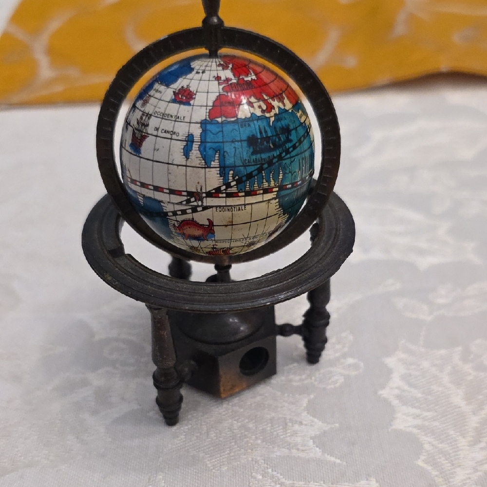 Vintage Style World Globe with Black Stand, Pencil Sharper..